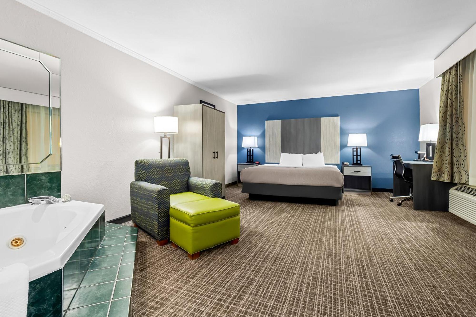 Quality Inn & Suites Florence Civic Center Екстер'єр фото