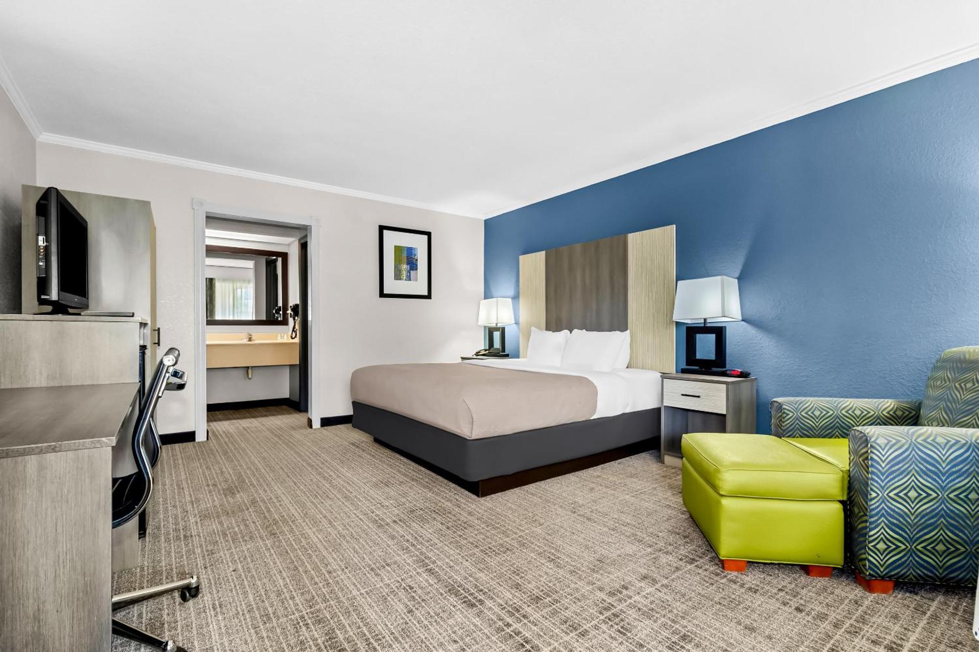 Quality Inn & Suites Florence Civic Center Екстер'єр фото